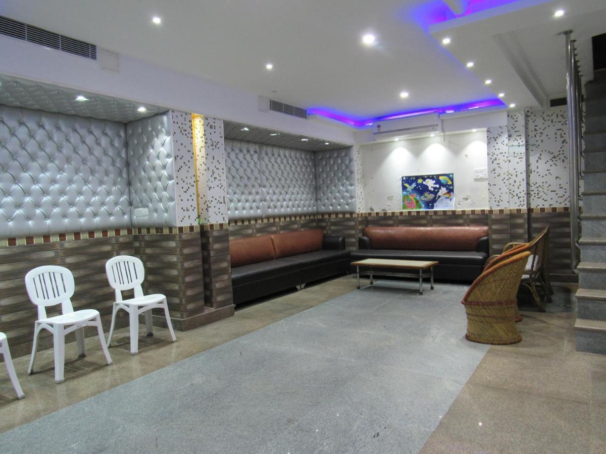 Hotel Traditional Inn New Delhi Luaran gambar