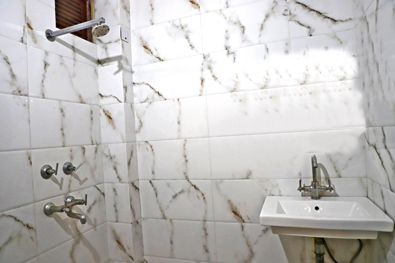 Hotel Traditional Inn New Delhi Luaran gambar