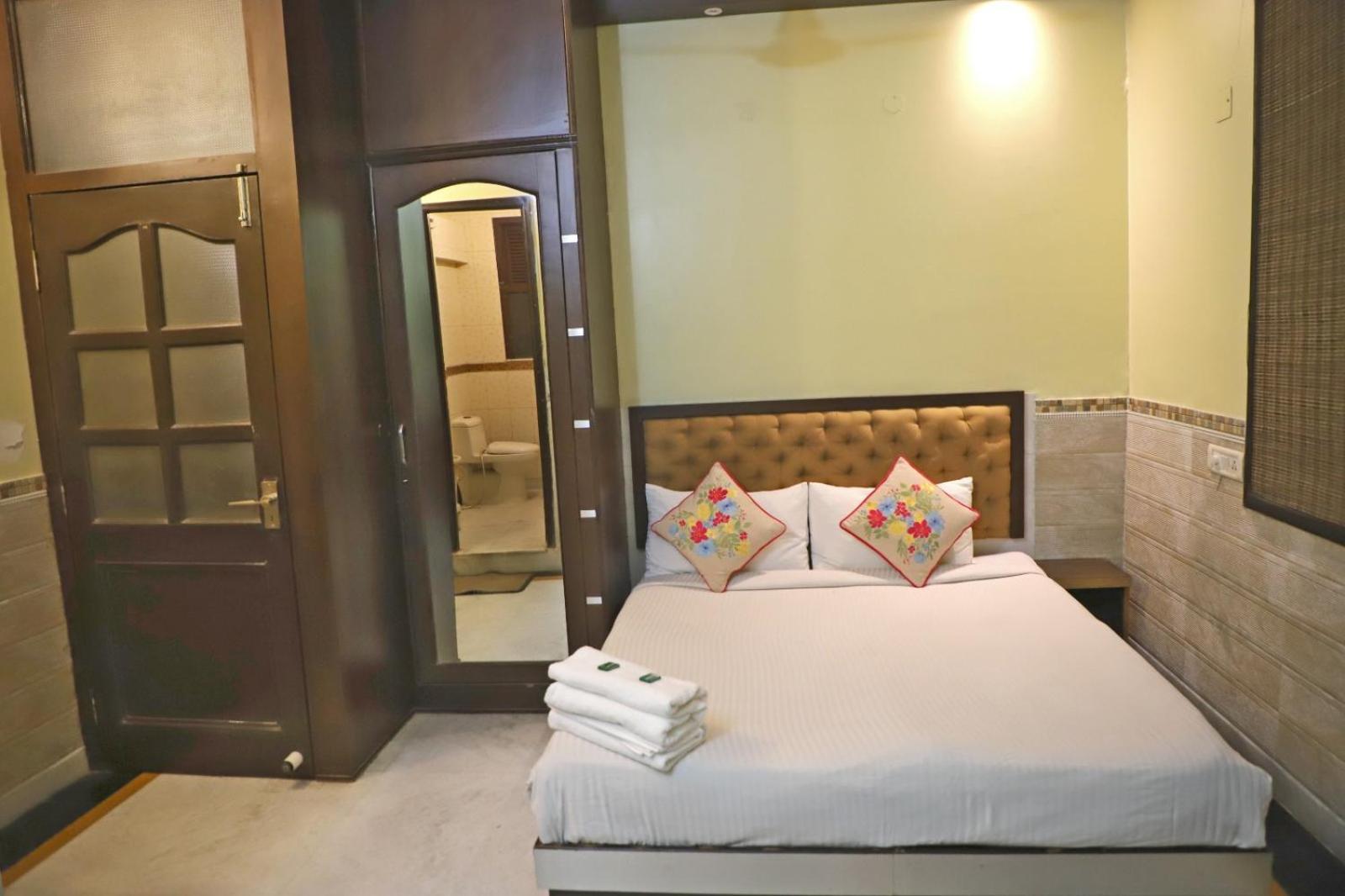 Hotel Traditional Inn New Delhi Luaran gambar