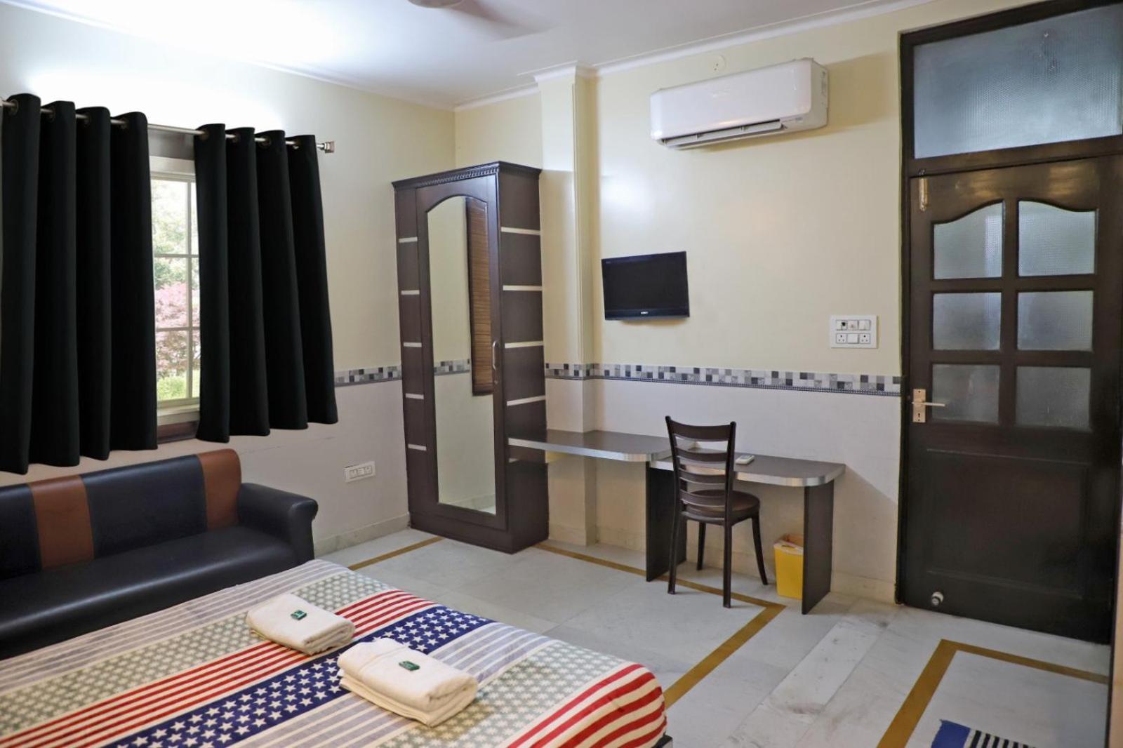 Hotel Traditional Inn New Delhi Luaran gambar